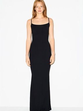 SKIMS Soft Lounge Long Slip Dress in Onyx Size M